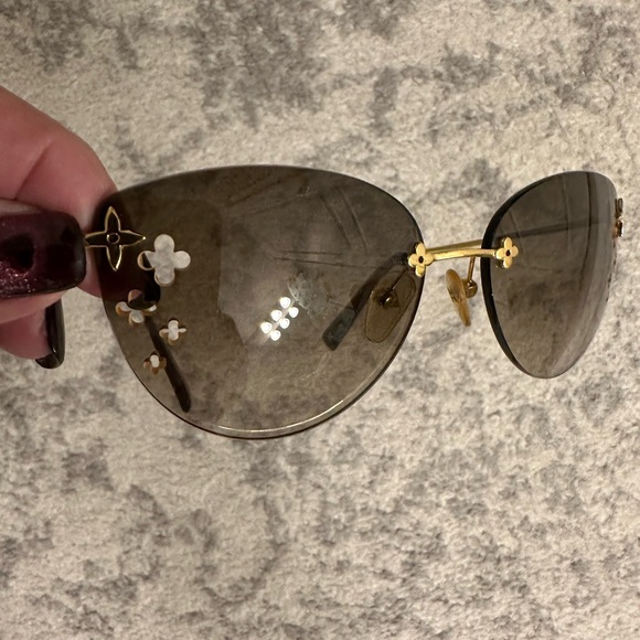 Louis Vuitton Vintage Desmayo cat sunglasses - Picture 2 of 9